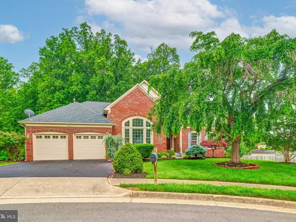 1846 Strickland Ct, Woodbridge, VA 22191