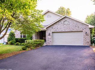 642 Sedge Meadow Ave, Romeoville, IL 60446