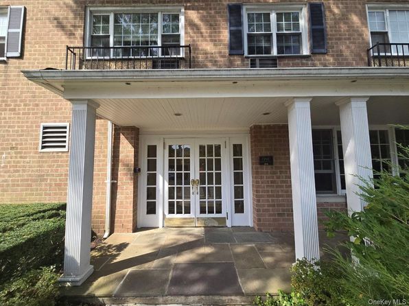 1 Consulate Dr APT 1E