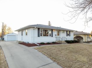 4038 17th Ave NW, Rochester, MN 55901