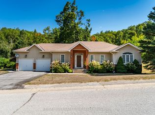 32 Valleycrest Dr, Oro Medonte, ON L0L2L0