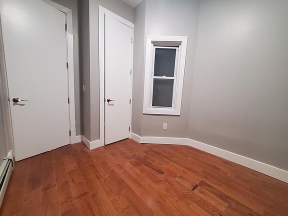 2nd image of 45 Saint Pauls Ave #2R