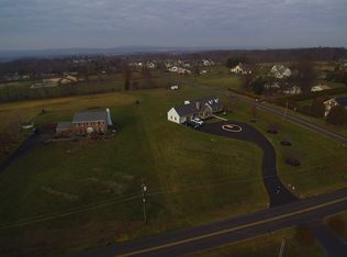 1533 Fairhill Rd, Sellersville, PA 18960