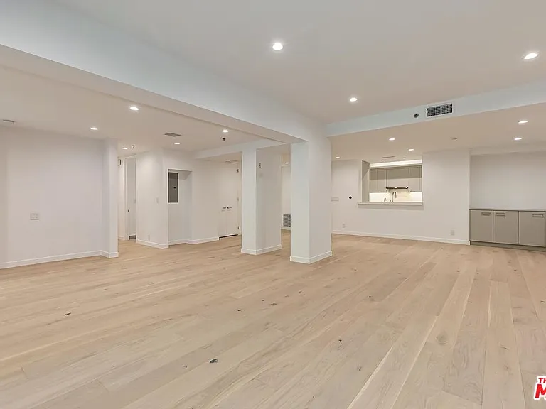 2142 Century Park Ln #102 — Photo 10