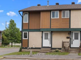 1449 Ridgebrook Dr #167, Ottawa, ON K1B4T1
