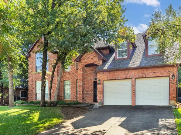 1811 Rolling Ridge Dr, Grapevine, TX 76051