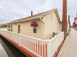 531 N Bridgeton St #6, Portland, OR 97217