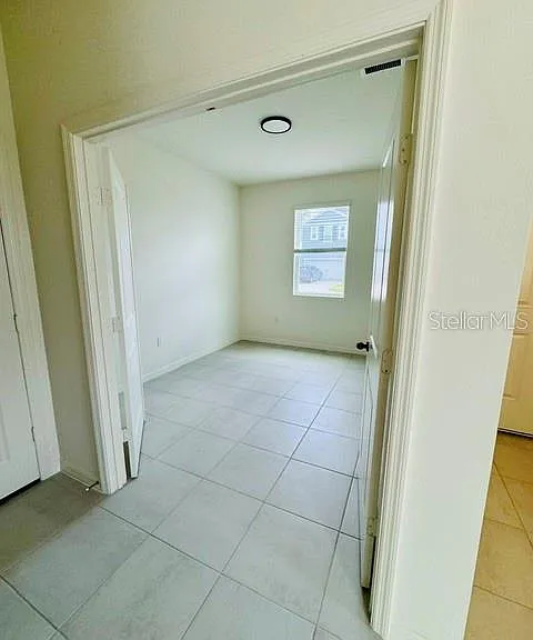 754 Overpool Ave — Photo 6