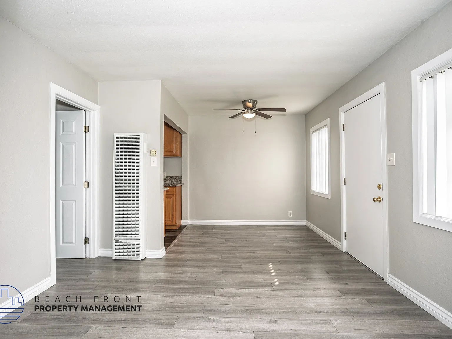 12621 Glenshire Rd, 12618 Lakewood Blvd — Photo 2