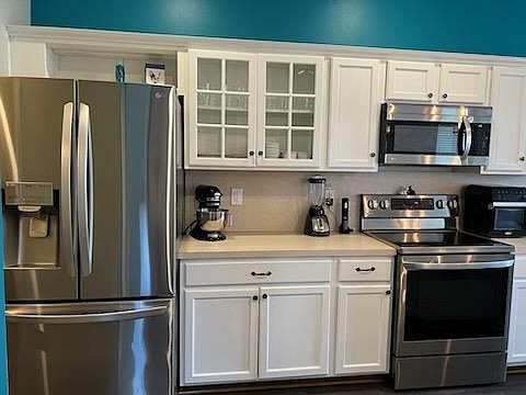 5th image of 7658 Sonesta Shores Drive