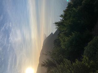 136 Blueridge Rd, Whitethorn, CA 95589