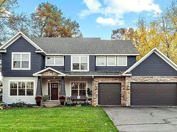 18615 Irvine Trl, Lakeville, MN 55044