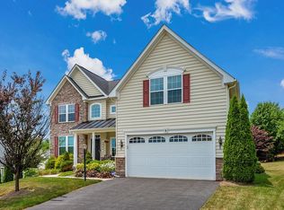 3902 Turf Ct N, Mount Airy, MD 21771
