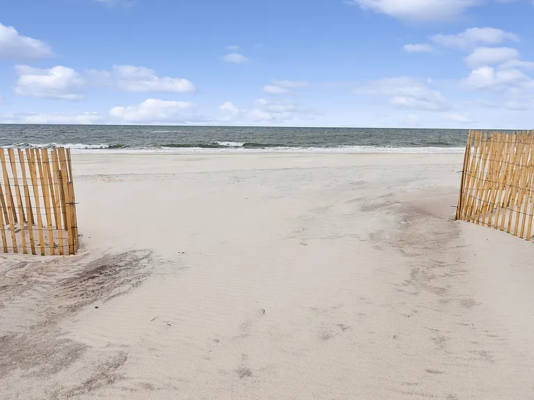 473 Dune Rd #6A — Photo 6