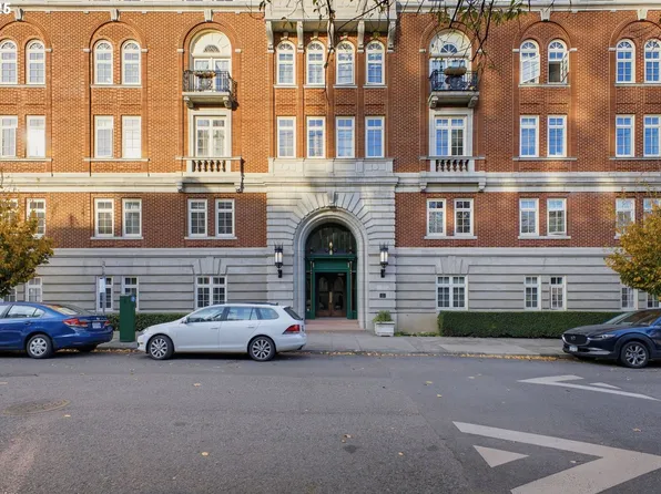 2015 NW Flanders St APT 214, Portland, OR 97209