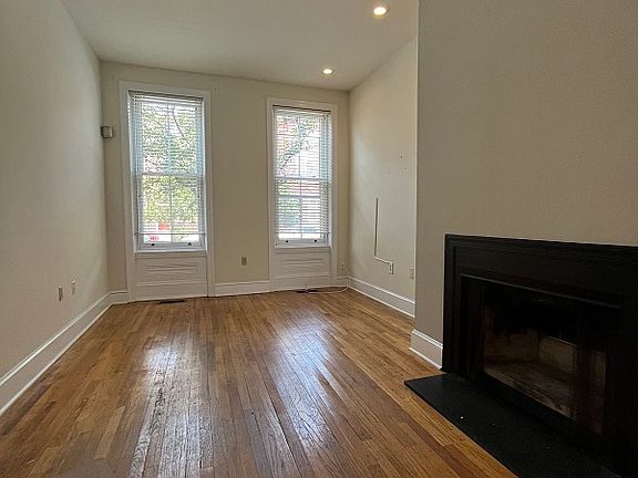 1826-fairmount-ave-a-723-5