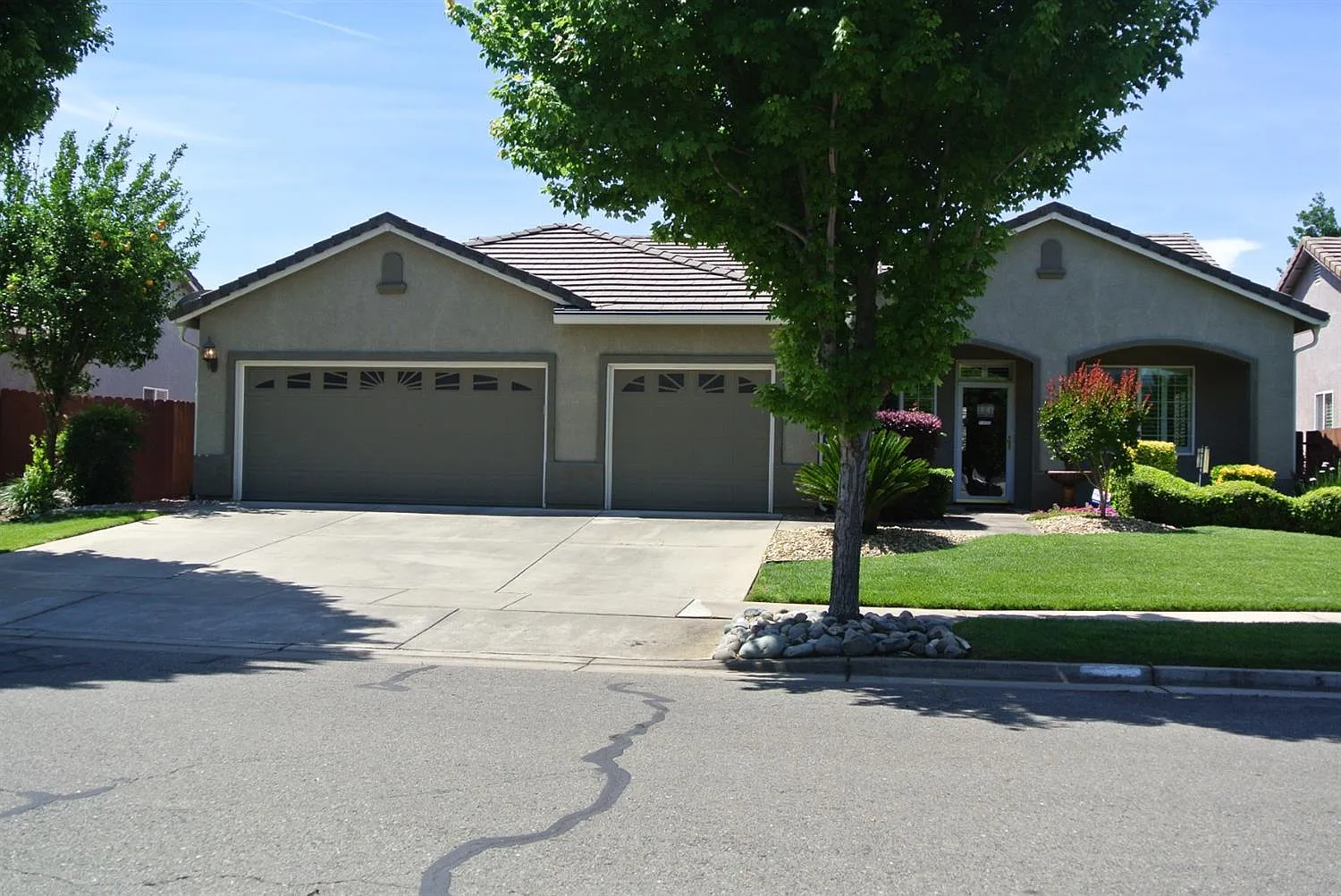 1474 Butte Vista Ln photo 1