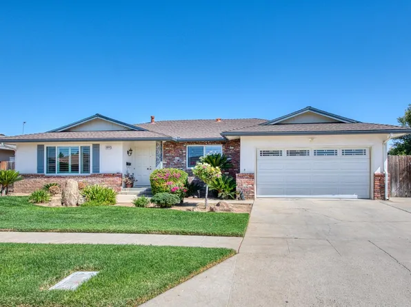 2574 E Paul Ave, Fresno, CA 93710