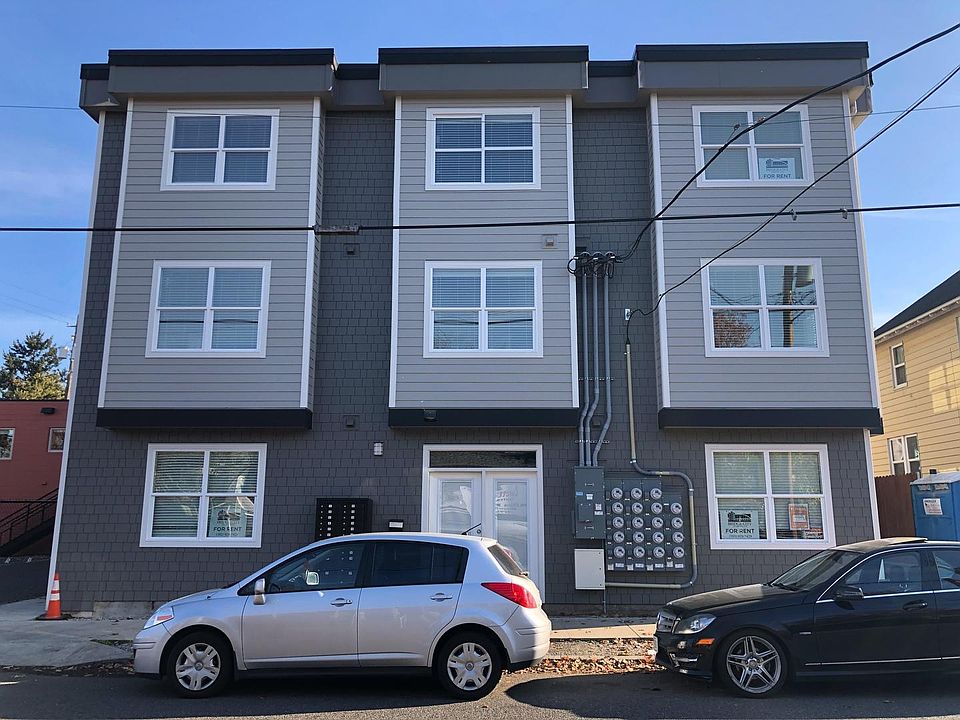 1st image of 4950 NE 7th Ave Unit 103