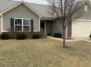 412 Foliage Ln, Sheridan, IN 46069