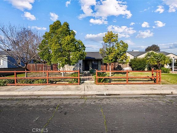 2nd image of 1899 Union Ave