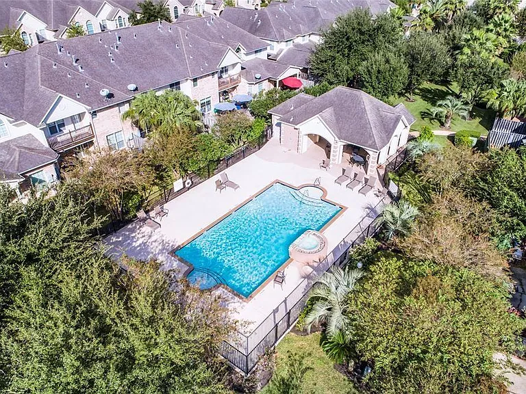 7511 S Linpar Ct — Photo 46