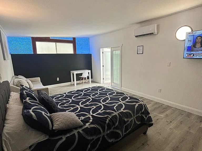 204 Longfellow Blvd #5 — Photo 3