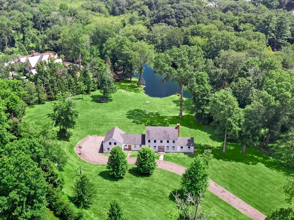 89 Clapboard Ridge Rd, Greenwich, CT 06830
