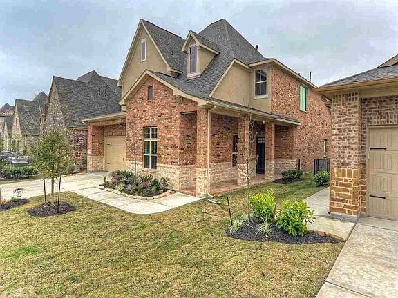 2nd image of 17927 Pecan Bayou Ln