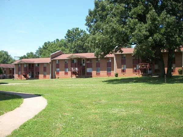 1070 N Cleveland Ave #M-C