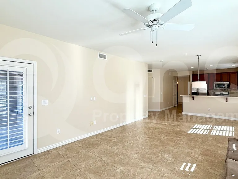 5350 E Deer Valley Dr #2270 — Photo 4