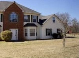 4171 Flakes Mill Manor Ln, Ellenwood, GA 30294