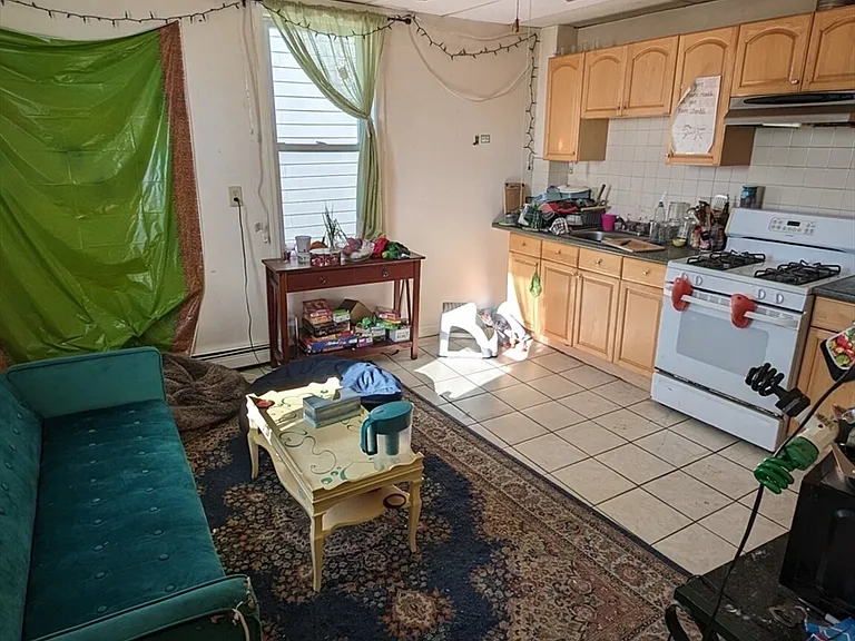 50 Fisher Ave #2 — Photo 3