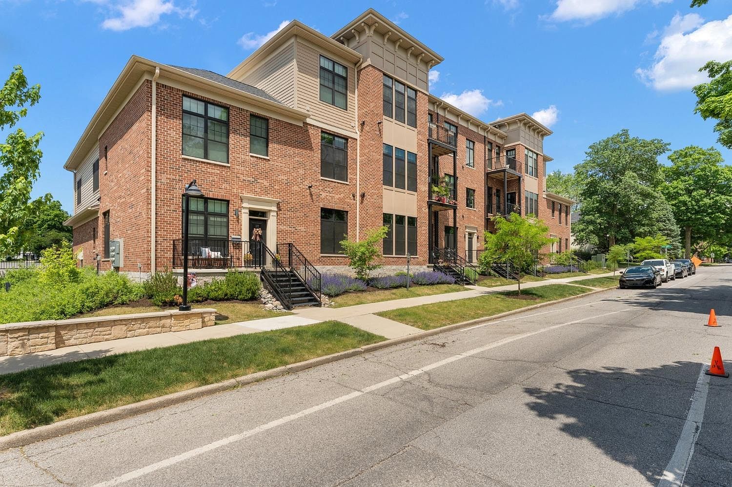 354 W Chicago St 203, Valparaiso, IN 46383 MLS 531270 Zillow