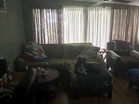 5th image of 30051 Green Bay Dr