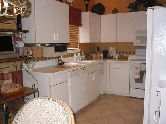 2nd image of 99 Hidden Ponds Cir
