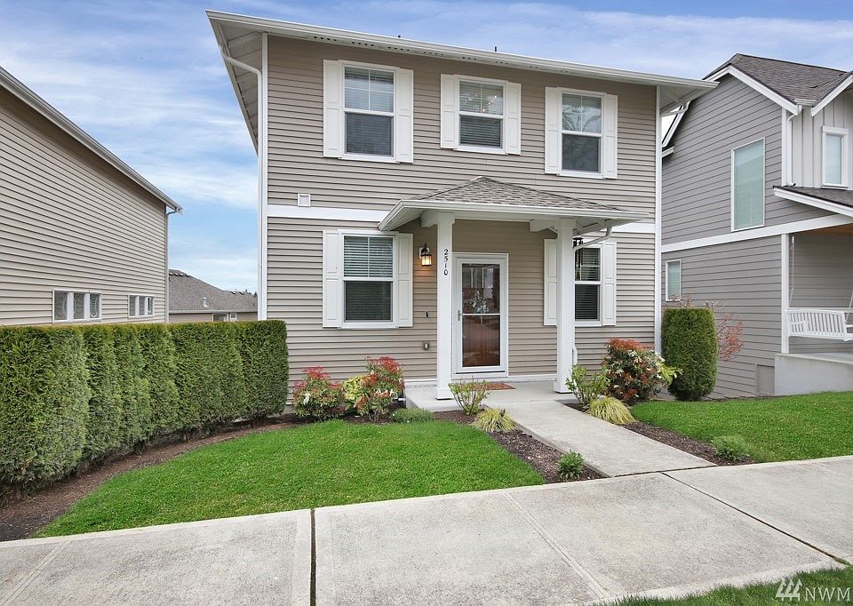 1st image of 2510 Chateau Dr