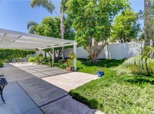 1832 Kinglet Ct, Costa Mesa, CA 92626