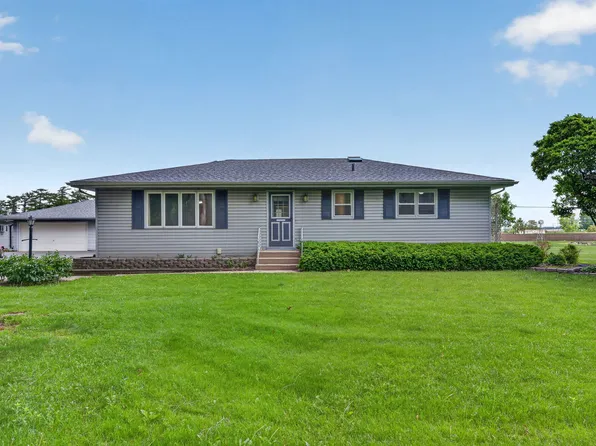 42W675 Star Ln, Sugar Grove, IL 60554