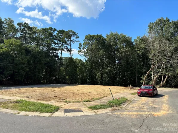 3419 Wheatley Ave, Charlotte, NC 28205