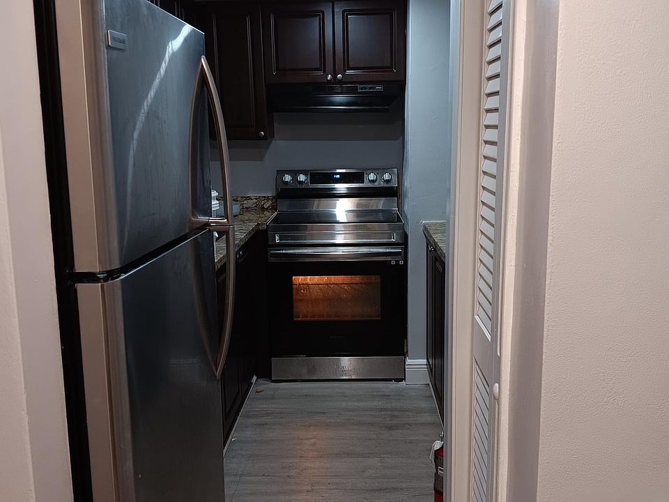 1st image of 1740 NW 17th Ter Floor 6