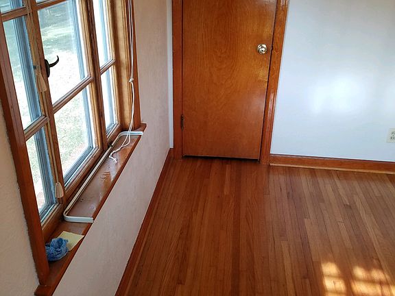 3rd image of 6229 N Martin Williston