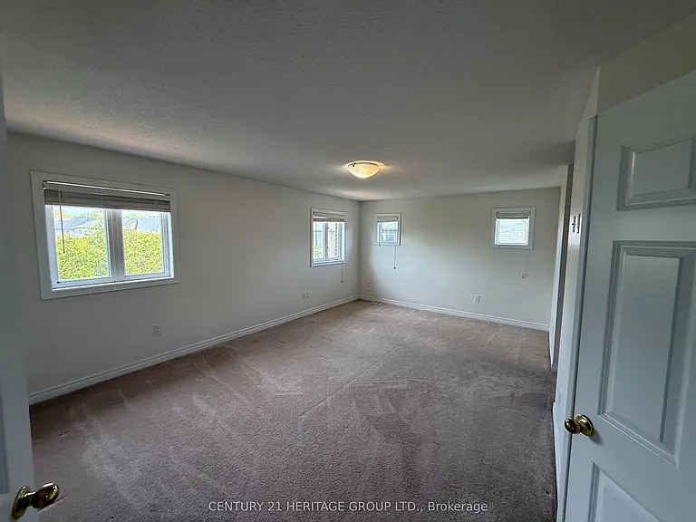 320 Shipway Ave — Photo 29