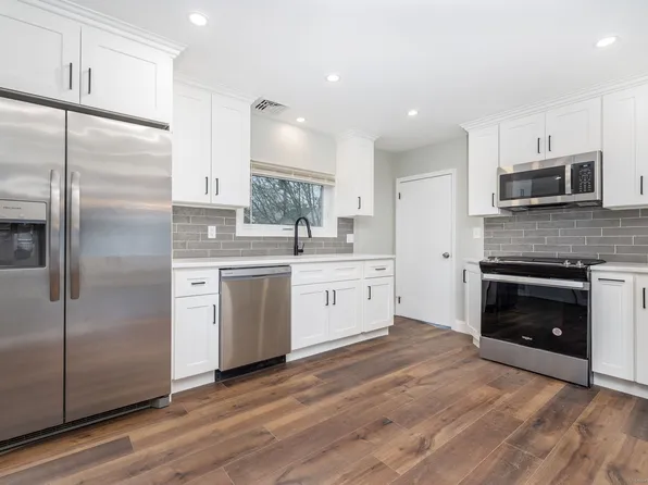 66 Park Avenue, Hamden, CT 06517