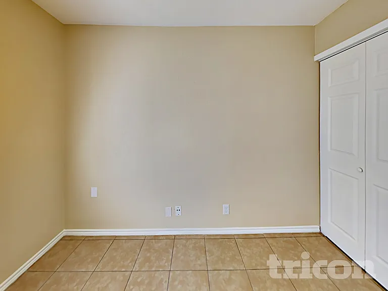 8415 Glen Echo — Photo 13