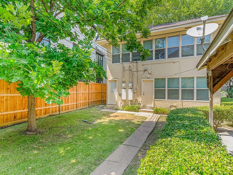 4124 Herschel Ave — Photo 24