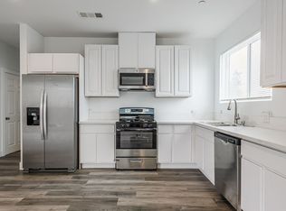 Spacious 4-Bedroom, 3-Bath Home Modern Upgrades & Parking Included, Los Angeles, CA 90023