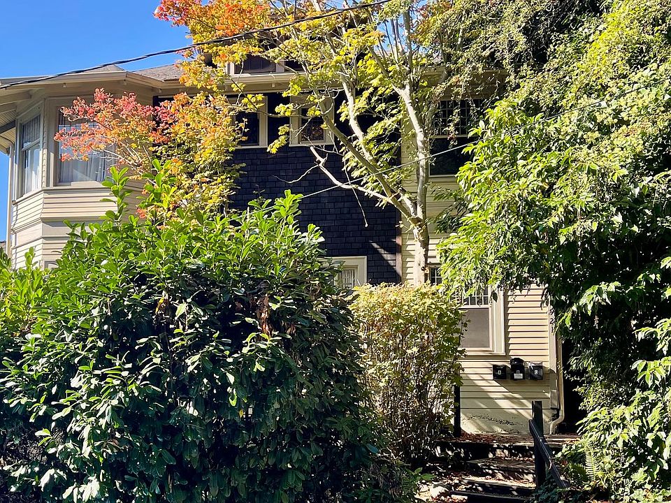 1st image of 1921 Franklin Pl E