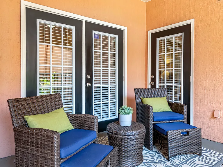 Relax outdoors without leaving home