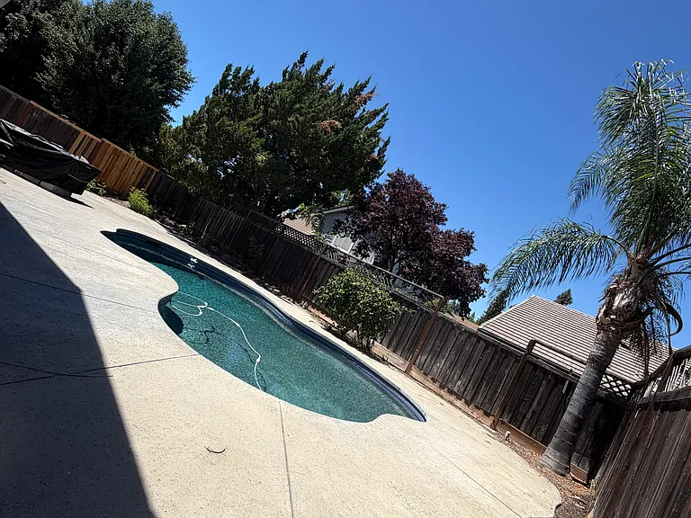 112 Garrett Dr — Photo 17